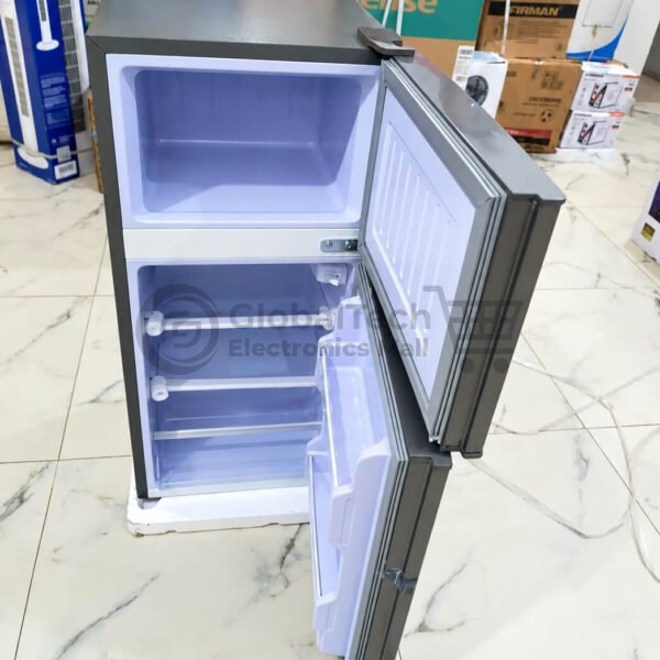 Snowsea BCD 136 Double-Door Refrigerator, 110 Litres, Silver